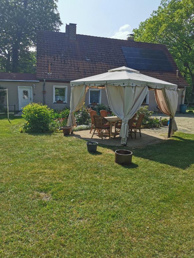 Ferienwohnung Am Stadtrand Garz Ruegen Exterior photo